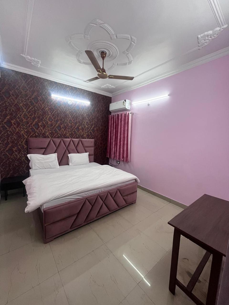 Kashi Anadam Bnb Varanasi Bagian luar foto